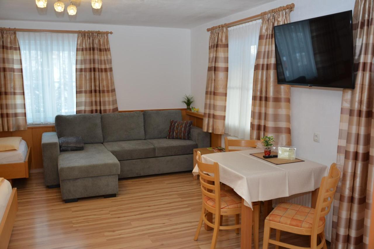 Appartamento Haus Ingrid Sankt Georgen ob Murau Esterno foto