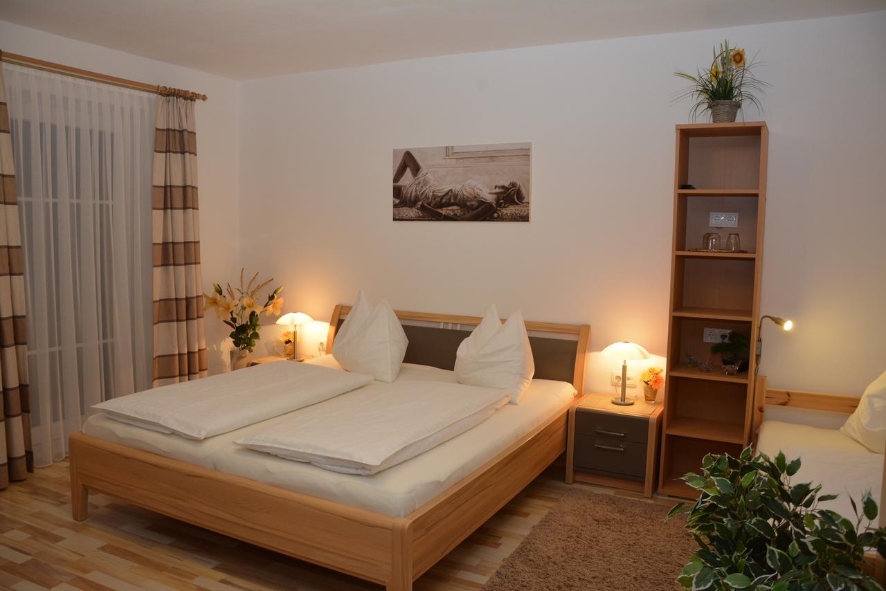 Appartamento Haus Ingrid Sankt Georgen ob Murau Esterno foto