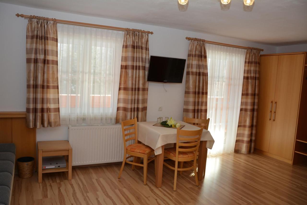 Appartamento Haus Ingrid Sankt Georgen ob Murau Esterno foto